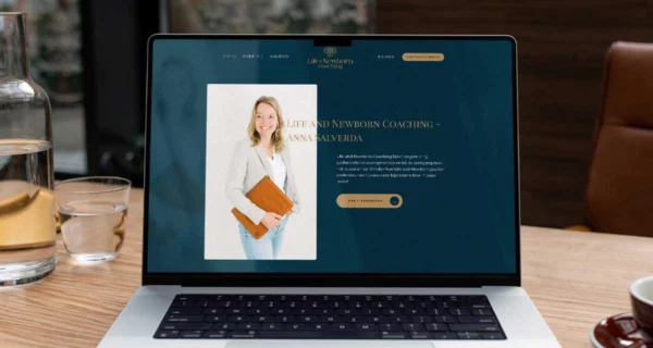 Logo, huisstijl en website | Life and Newborn